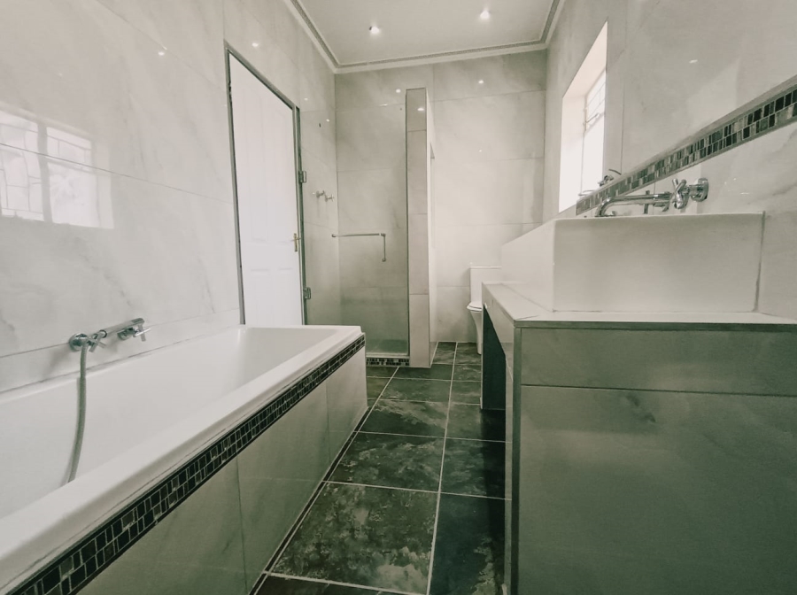 3 Bedroom Property for Sale in Flamwood North West